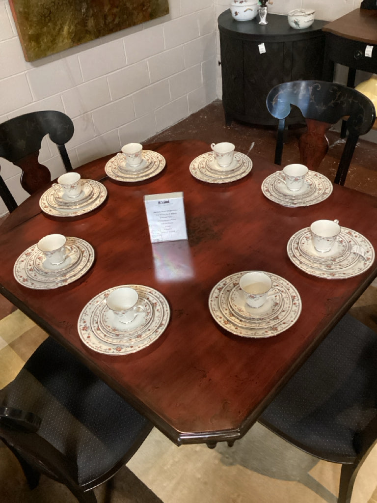 Noritake Floral Adagio China 5 pc Service for 8 (40pcs)