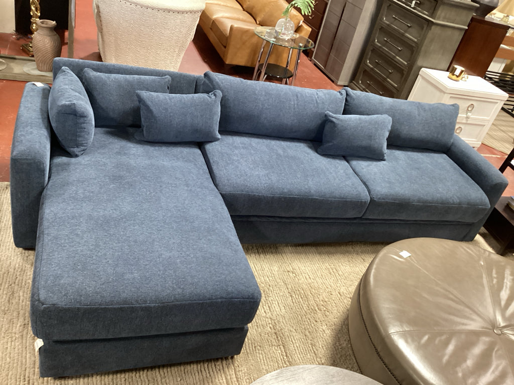 Burrow Span Sleeper  Sectional w  Revers Chaise 65.55 x 128.5"x34.5 4  46PSWPJ3