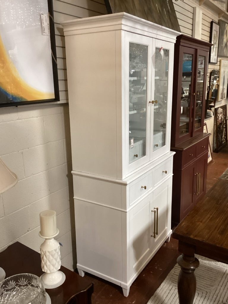 Haverty's Transitional Pearl White Mahogany Hutch Top  40x18x42