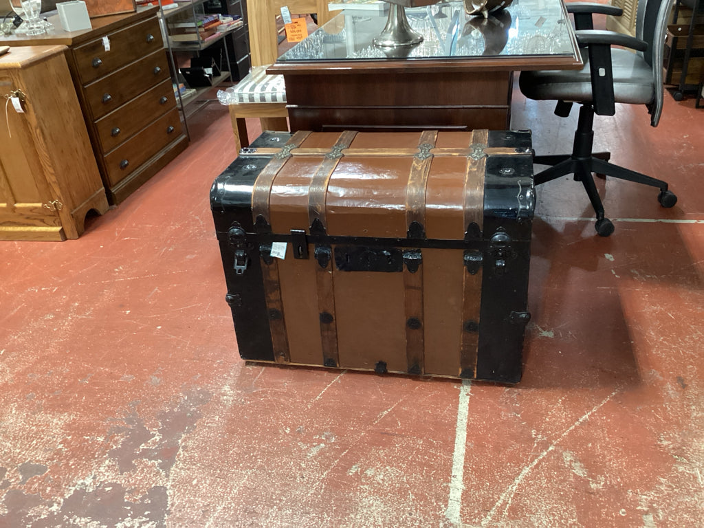 Antique Trunk / metal & wood / new liner 32 x 20 x 23 high AS FOUND