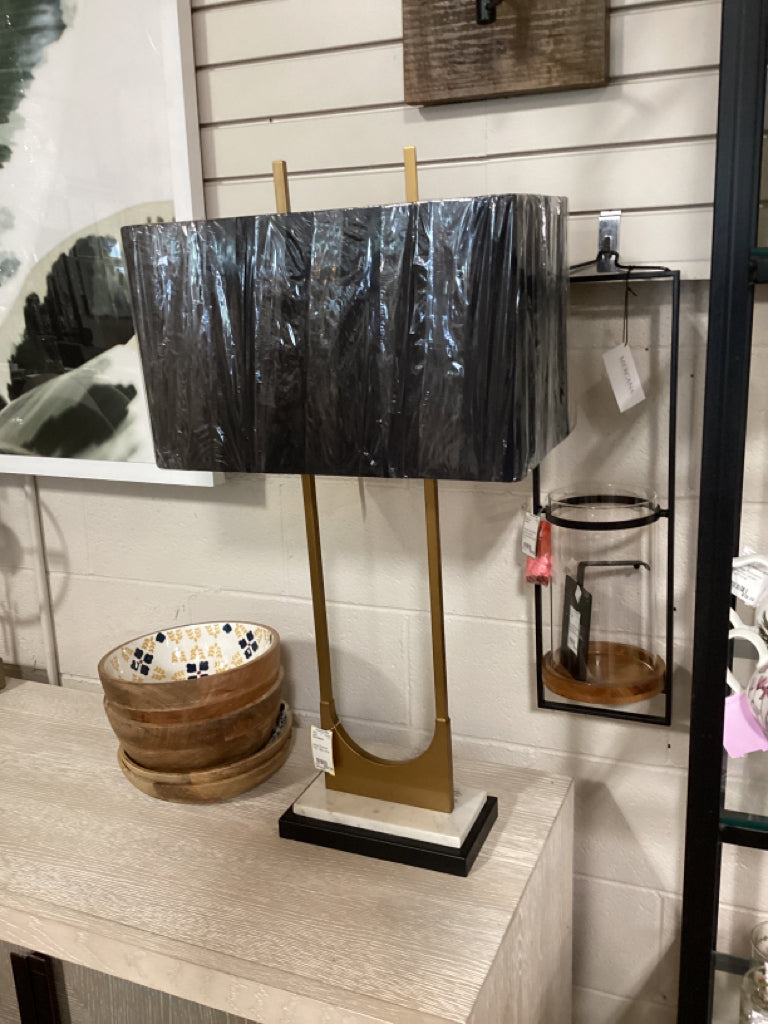 Ashley Signature PAIR  Table Lamps
