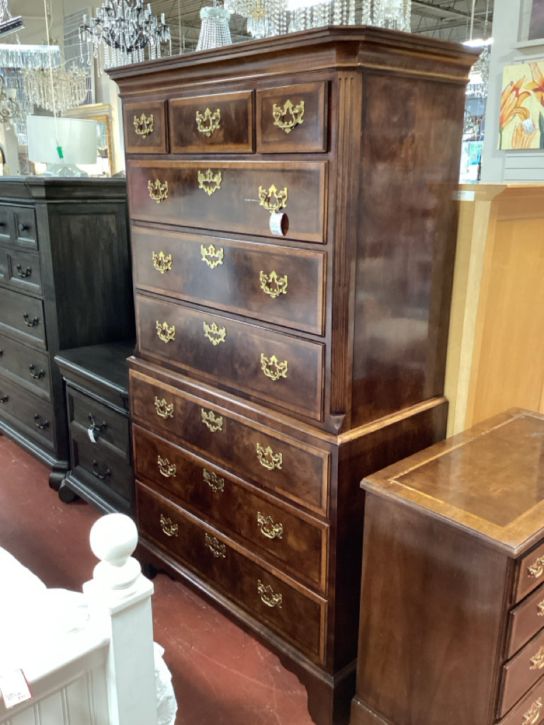 Henredon Aston Court Georgian mahogany highboy / 9 drwr 41 x 19 x 71