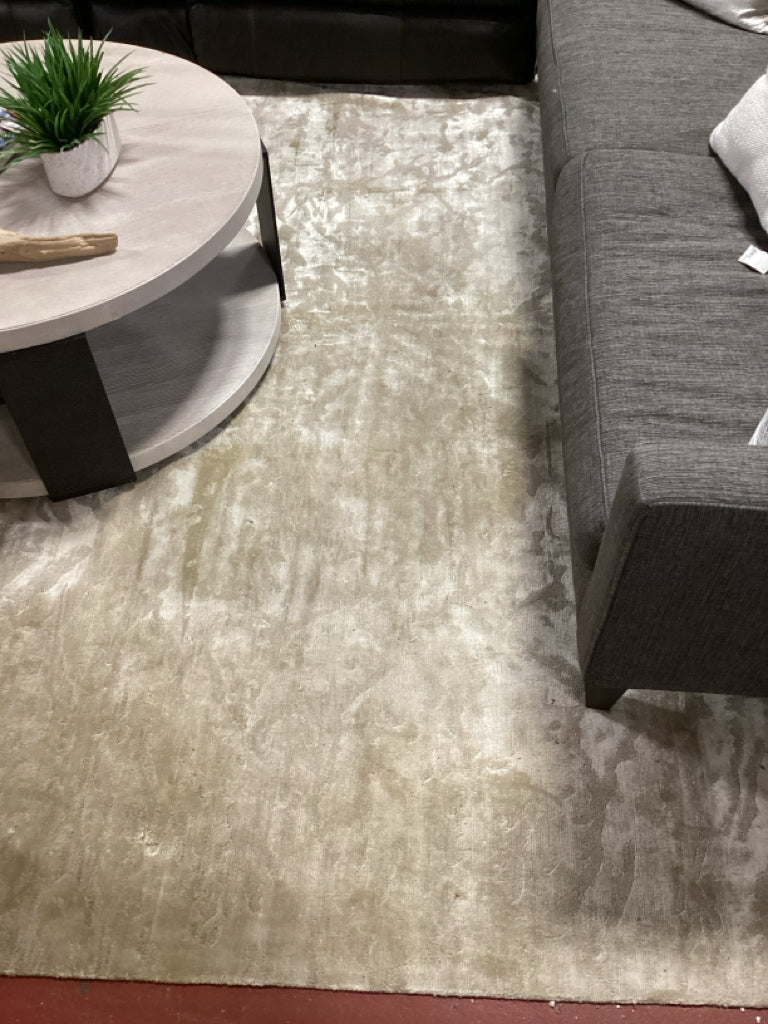 Concepts International Rug "Royal" Collection in Beige 10x14