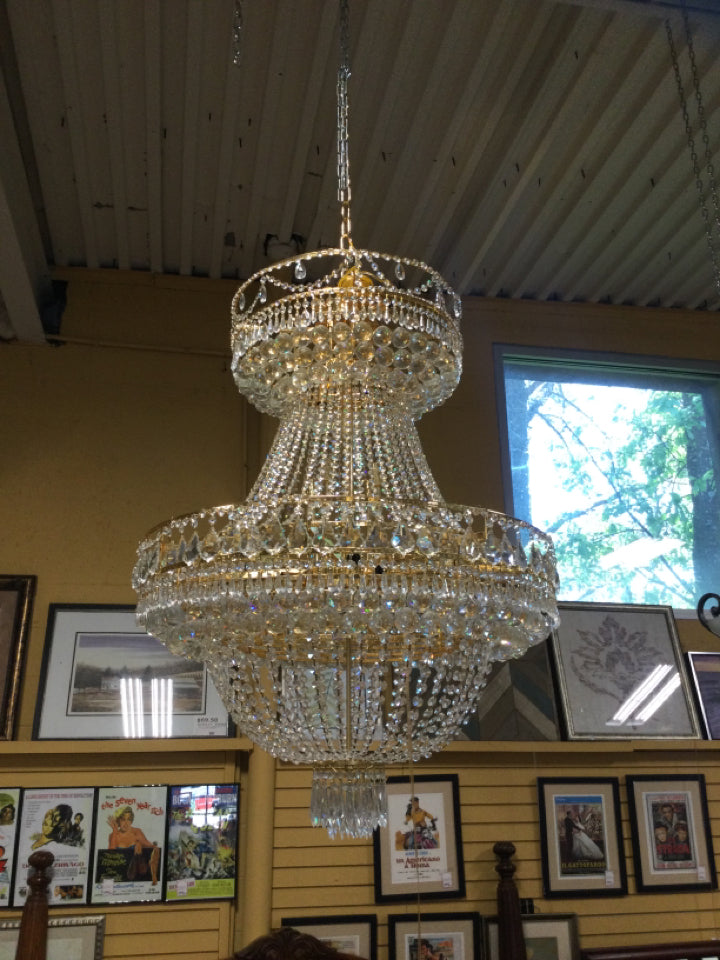 Bell Shaped Gold And Crystal 28 Light Chandelier 36x50