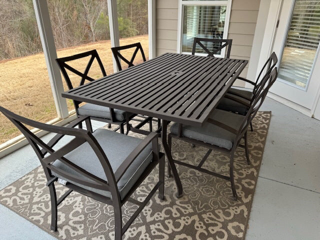 Outdoor Black Table and 6 chairs 72x42x30