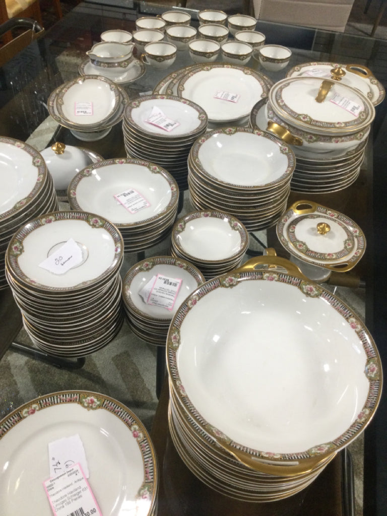 Theodore Haviland Limoges Schleiger 631 China 156 Pieces